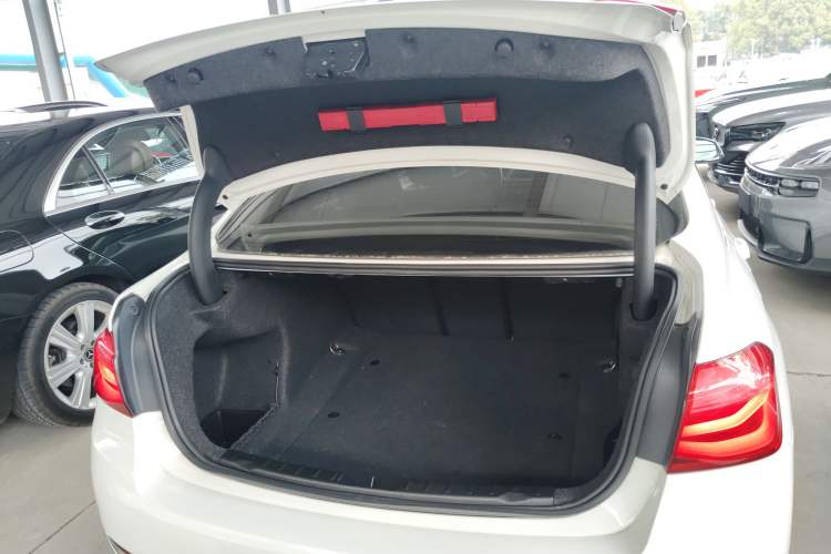 Used BMW 3 Series 2016 320Li Fashion Model