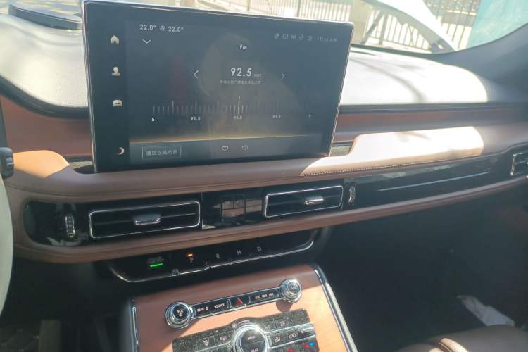 Used Lincoln Aviator 2023 3.0T V6 All-Wheel-Drive Executive Cruise Version Six Seats