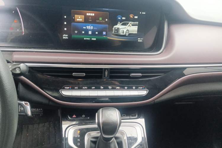 Used GAC Trumpchi M6 2023 PRO 270T DCT Elite Edition Audio And AC Panel