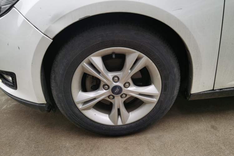 Used Ford Focus 2017 Hatchback 1.6L Manual Comfort Plus SmartDrive Edition
