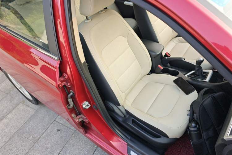 Used Changan Alsvin V7 2015 1.6L Manual Enjoyment Model China V Standard