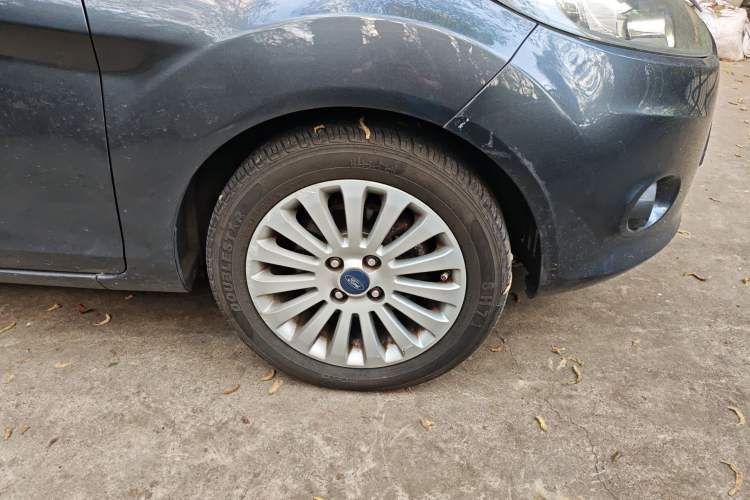 Used Ford Fiesta 2011 Sedan 1.5L Automatic Fashion Edition
