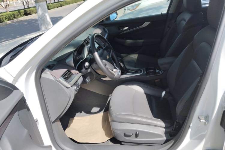 Used Chevrolet Malibu 2016 2.4L Automatic Luxury Edition