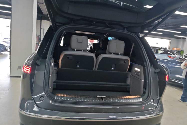 Used Nio ES8 2026 Model 6-seat Executive Signature Edition
