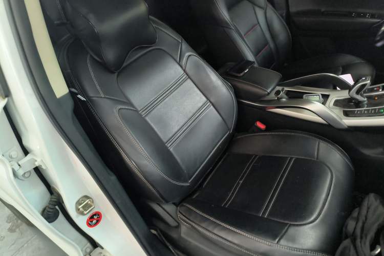 Used Geely Auto Emgrand X7 Sport 2020 1.8TD DCT Two-Wheel Drive Smart Connect 4G-Enabled Version