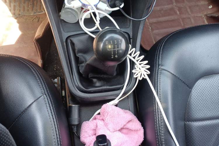 Used Volkswagen Santana 2015 1.4L Manual Fashion Edition Gear Lever