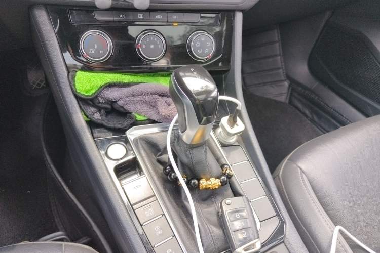 Used Volkswagen Sagitar 2020 280TSI DSG Comfort Version China VI Standard Gear Lever