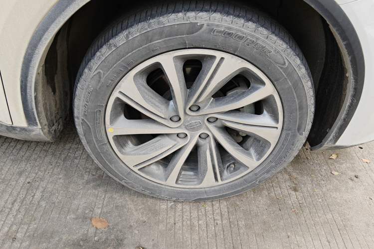 Used Geely Auto Jiajie 2019 1.5TD MHEV DCT Luxury Edition Right Front Wheel Hub