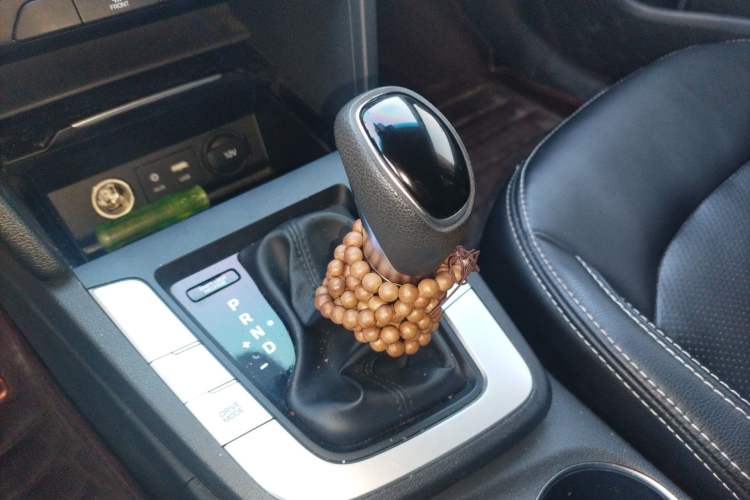 Used Hyundai Elantra (6th Generation / Lingdong) 2016 1.6L Automatic ZhiXuan – Elite Version
