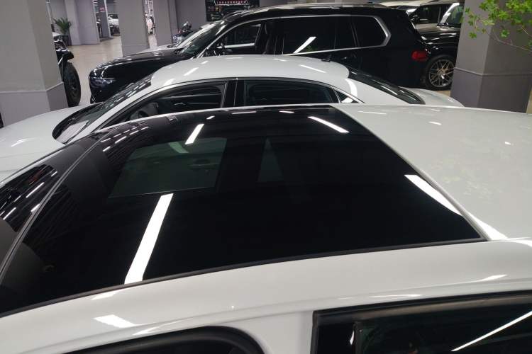 Used Volkswagen Golf 2023 Facelift 280TSI DSG R-Line Roof