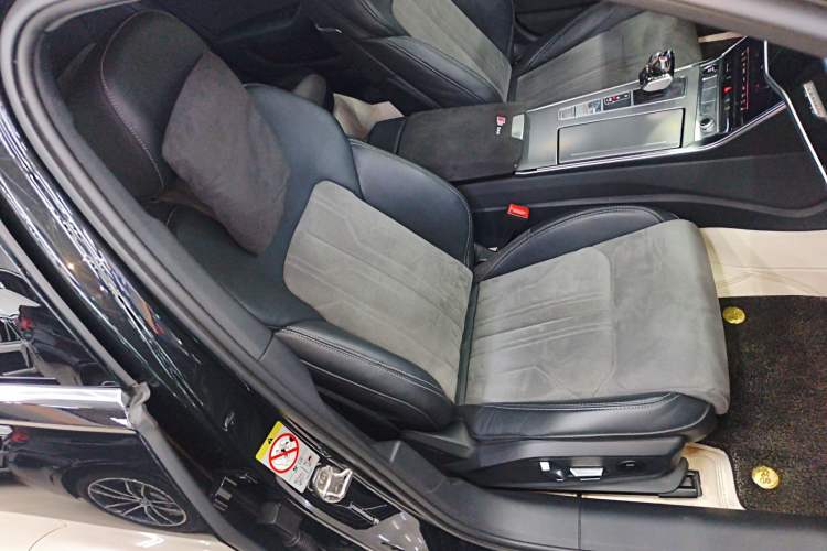 Used Audi A6L 2024 45 TFSI Prestige Dynamic Edition
