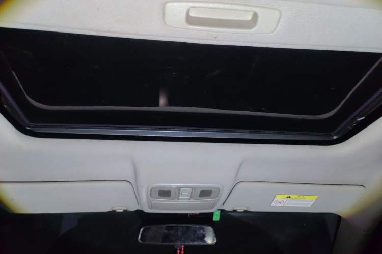 Used CHANGAN CS75 2014 2.0L Manual Leading Model China V Standard
