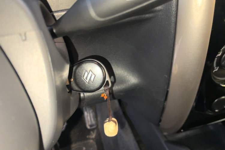 Used Suzuki Jimny 2015 1.3 AT Mode3 Navigation Edition
