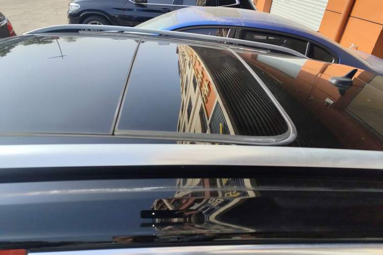 Used Volkswagen T-ROC 2018 280TSI DSG Two-Wheel Drive Advanced Version China V Emission Standard