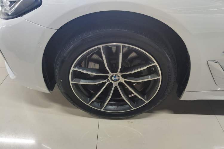 Used BMW 5 Series 2022 Restyled 525Li M Sport Package