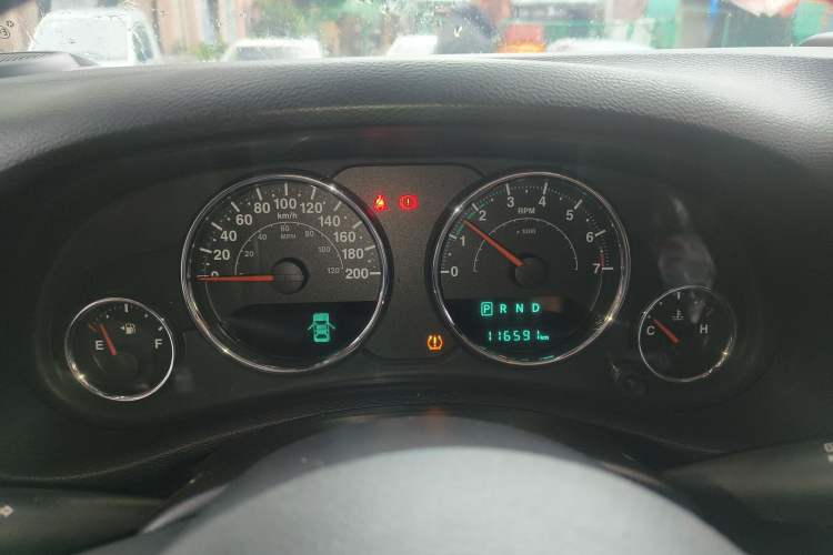 Used Jeep Wrangler 2015 3.0L Sahara Four-Door Comfort Edition