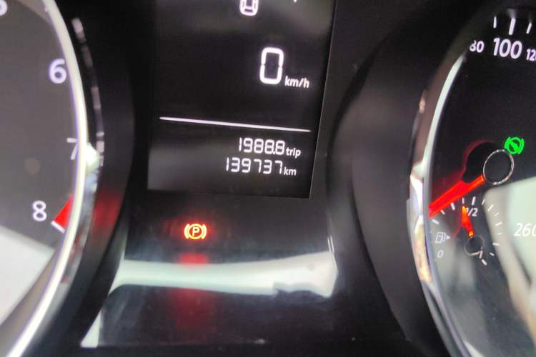 Used Volkswagen Lamando 2018 230TSI DSG Fashion Edition Odometer Close Up