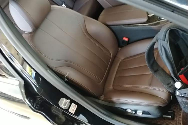 Used BMW 5 Series 2020 525Li M Sport Package