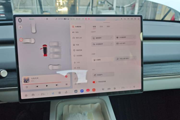 Used ONVO L60 2024 60 kWh Rear-Drive Version