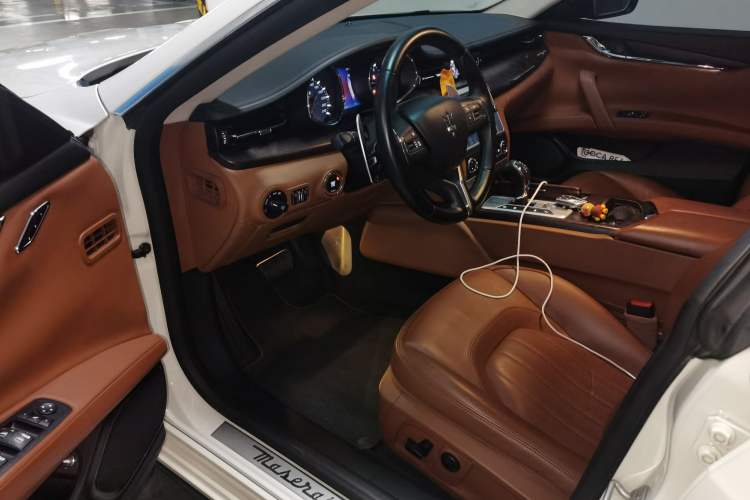 Used Maserati President 2015 3.0T Standard Model Driver Seat