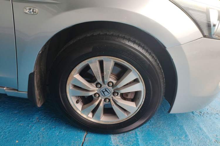 Used Honda Accord 2008 2.0L EX Right Front Wheel Hub