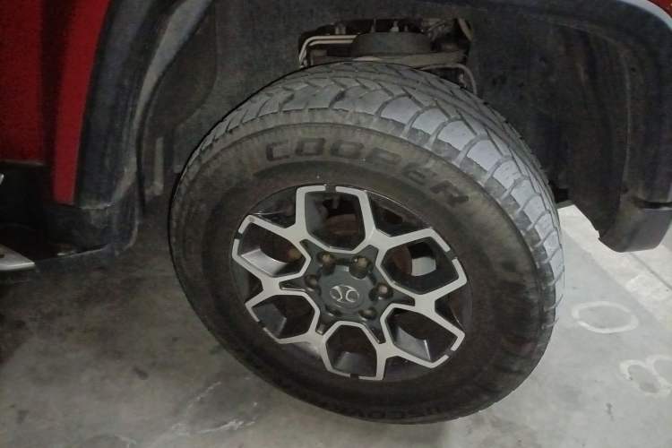 Used BAIC Off-Road BJ40 2019 PLUS 2.3T Automatic Four-Wheel Drive Flagship Edition China VI Emission Standard
