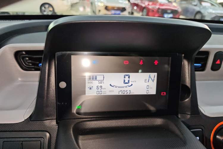 Used Wuling Hongguang MINIEV 2022 Easy Version Lithium Iron Phosphate
