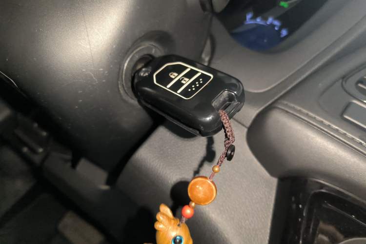 Used Honda Vezel 2022 1.5L CVT Phantom Night Pioneer Edition Vehicle Key