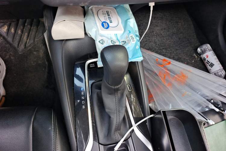 Used Toyota Corolla 2021 Dual-Motor 1.8L E-CVT Elite Edition
