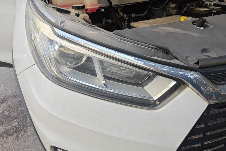 Used BYD Yuan New Energy 2018 EV360 Smart Connect Cool Edition