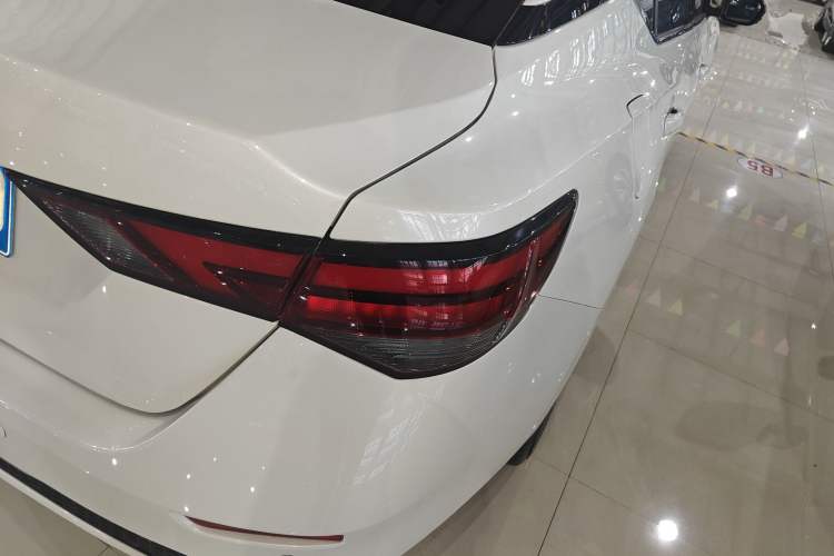 Used Nissan Sylphy 2021 1.6L XL CVT Enjoyment Edition Exterior 3