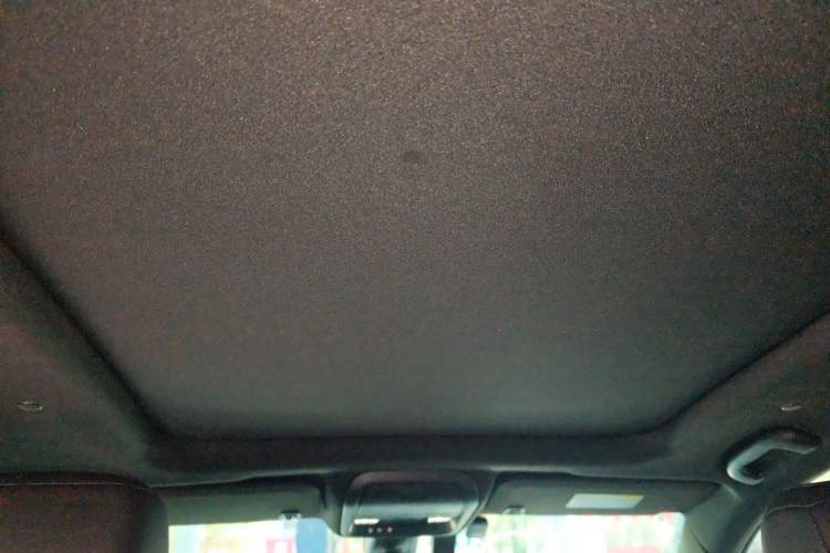 Used Cadillac XT5 2022 2.0T Two-Wheel Drive Luxury Version
