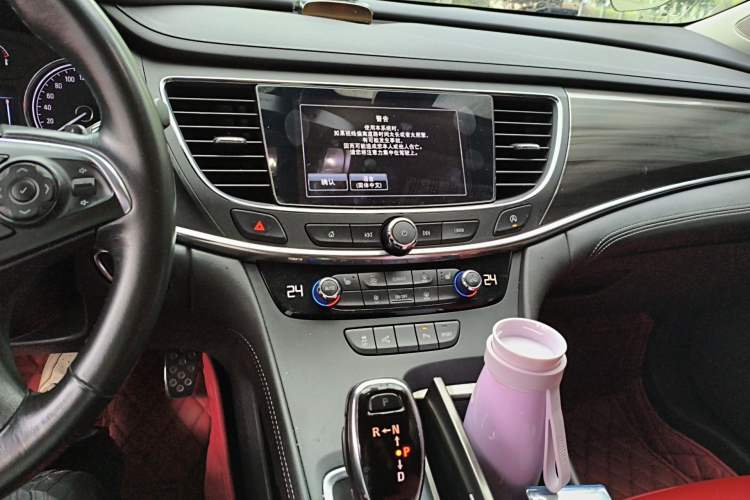 Used Buick LaCrosse 2016 Revised Version 28T Elite Edition Audio And AC Panel