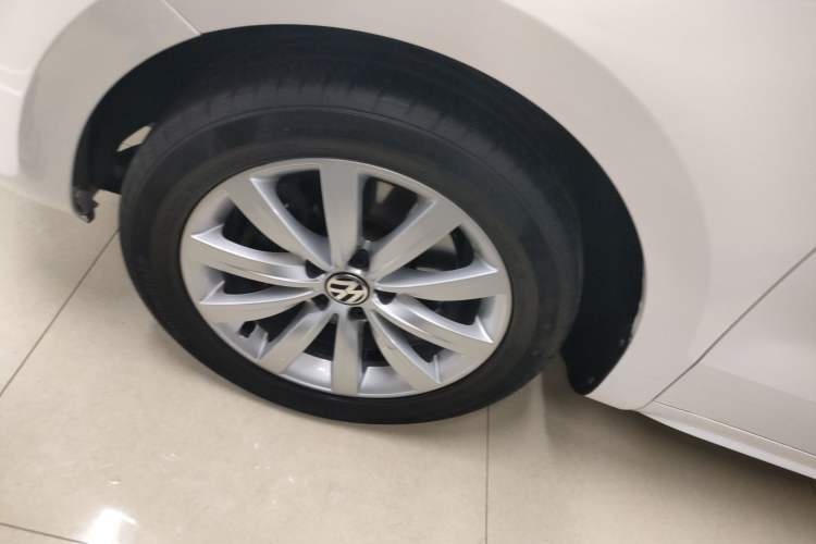 Used Volkswagen Sharan 2014 2.0 TSI Comfort Model