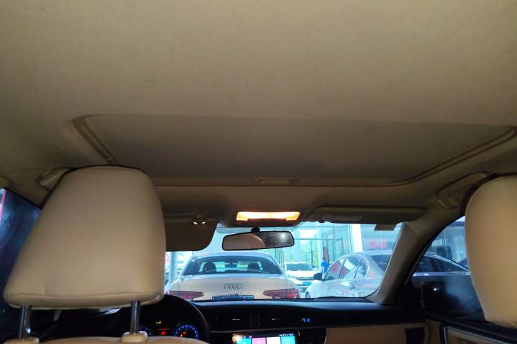 Used Toyota Corolla 2014 1.6L CVT GL-i
