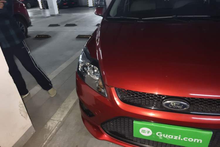 Used Ford Focus 2013 Hatchback Classic 1.8L Manual Fashion Edition