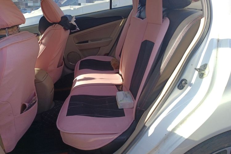 Used Bestune B50 2013 1.6L automatic luxury version
