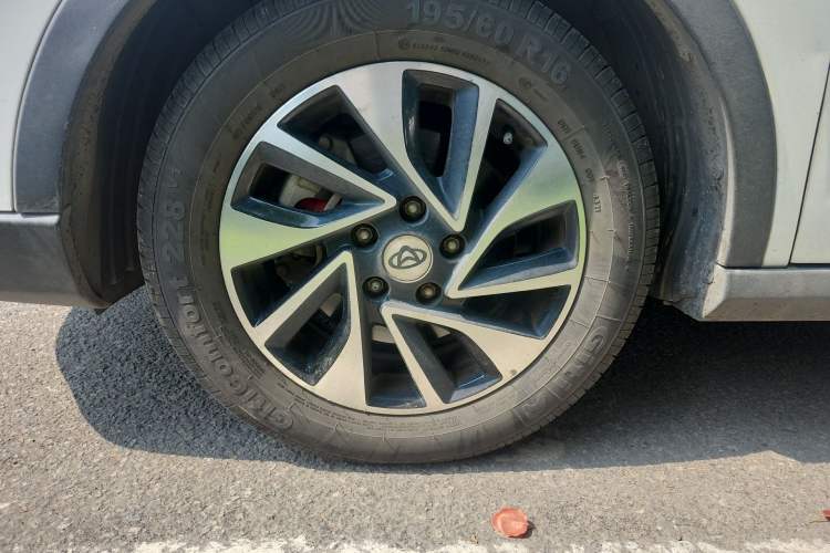 Used CHANGAN OSHAN A800 2017 1.6L Manual Comfort Model
