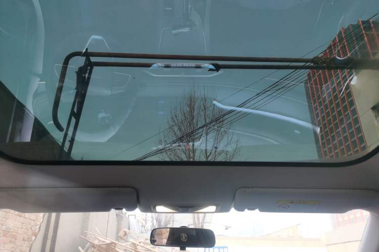 Used Venucia V DD-i 2023 60km iD Version
