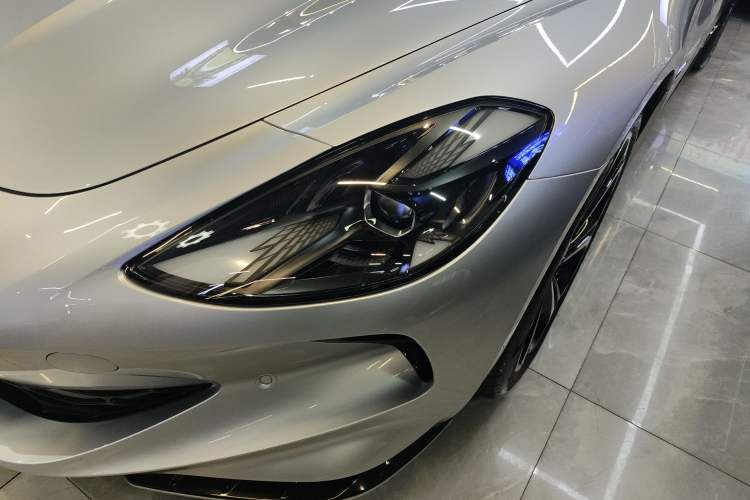 Used MG Cyberster 2024 520 km Legendary All-Wheel-Drive Version