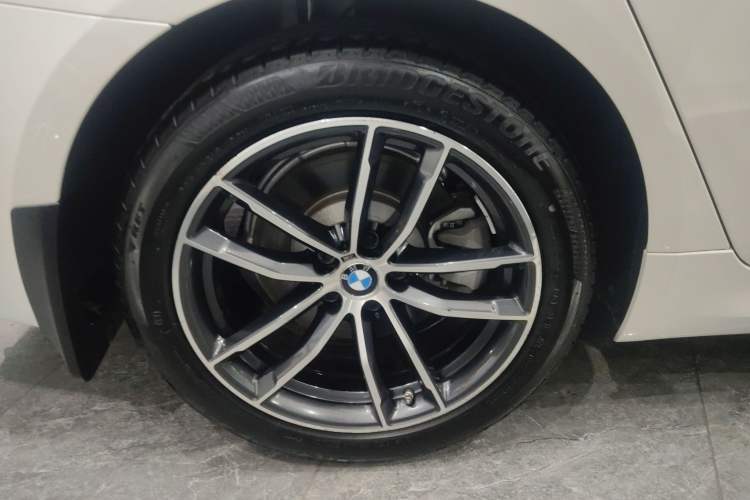 Used BMW 5 Series 2022 Restyled 525Li M Sport Package
