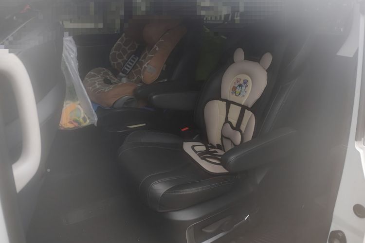 Used SAIC MAXUS G20 2021 Facelifted PLUS 2.0T Gasoline Automatic Luxury Edition
