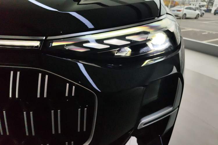 Used Audi Q6 2025 40 TFSI quattro Commemorative Edition Yulin Package 7 Seats