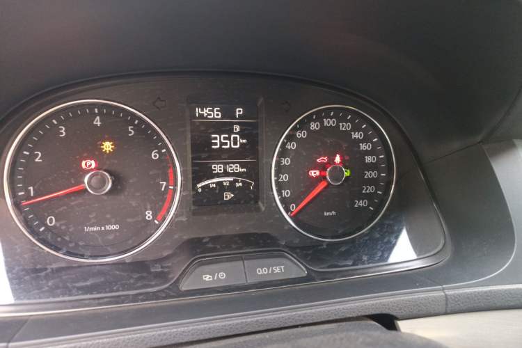 Used Volkswagen Lavida 2013 Restyled Classic 1.6L Automatic Comfort Edition
