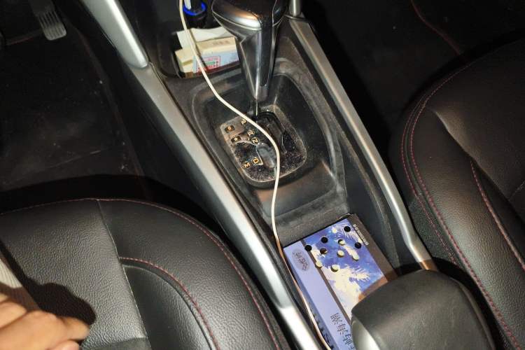 Used Citroen C3-XR 2018 1.6L Automatic Pioneer Model Gear Lever