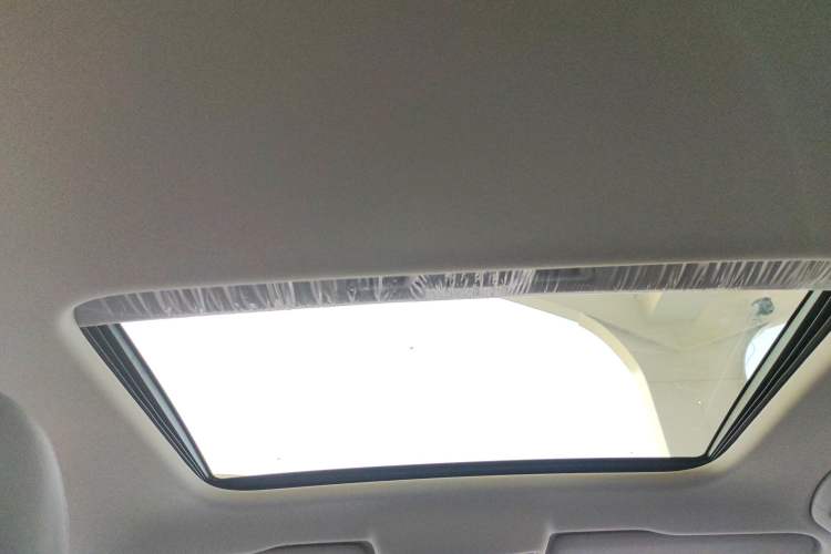 Used Volkswagen Lavida 2024 1.5L Automatic Starry Sky 5 Million Edition Headliner