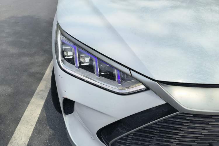 Used BYD Song PLUS New Energy 2021 DM-i 51KM Prestige Model Right Front Headlight