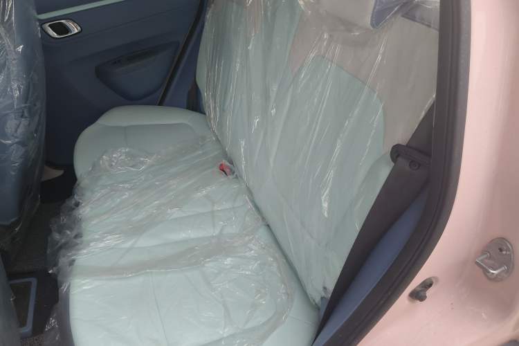 Used Dongfeng NAMMI BOX 2022 Chasing Wind Edition 351KM Standard Model
