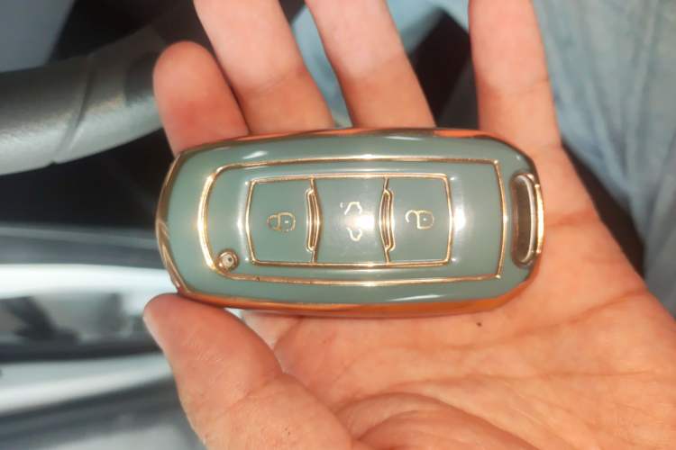 Used Geely Galaxy Panda 2024 Panda Mini 200km Endurance Bear
