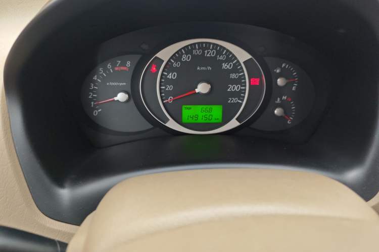 Used Hyundai Tucson 2009 2.0L Manual Two-Wheel Drive Fashion Edition